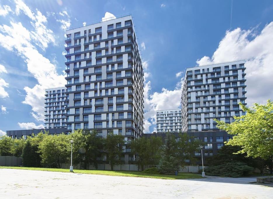 Centrum Park Studio Prag Exteriör bild