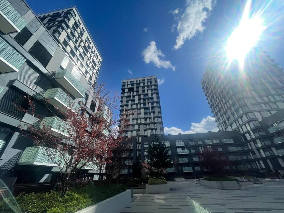 Centrum Park Studio Prag Exteriör bild