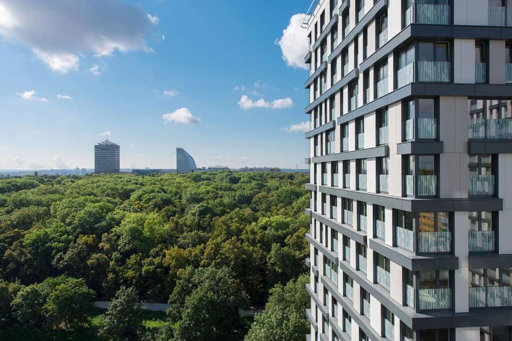 Centrum Park Studio Prag Exteriör bild